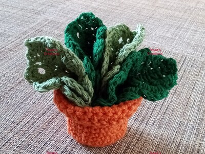 Crochet monstera leaf coasters with basket - image2